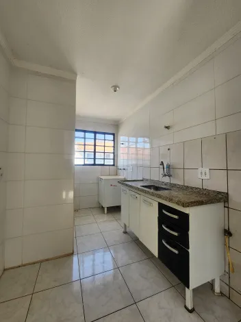 Alugar Apartamento / Padr&atilde;o em S&atilde;o Jos&eacute; do Rio Preto R$ 1.000,00 - Foto 3