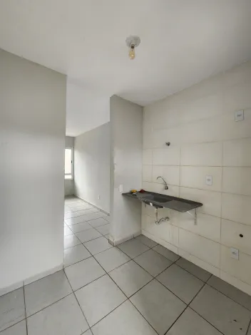 Alugar Casa / Padr&atilde;o em Bady Bassitt R$ 1.000,00 - Foto 4