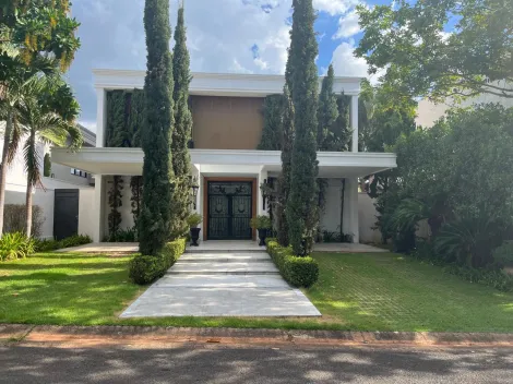 Casa / Condom&iacute;nio em S&atilde;o Jos&eacute; do Rio Preto 