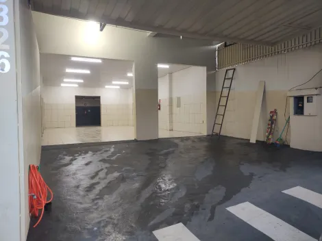 Alugar Comercial / Sal&atilde;o em S&atilde;o Jos&eacute; do Rio Preto R$ 3.600,00 - Foto 2