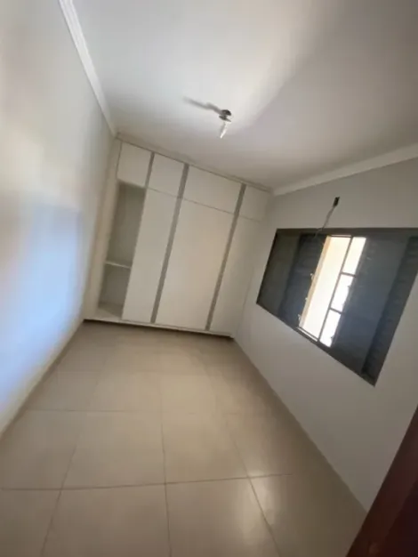 Comprar Casa / Padr&atilde;o em S&atilde;o Jos&eacute; do Rio Preto R$ 300.000,00 - Foto 4