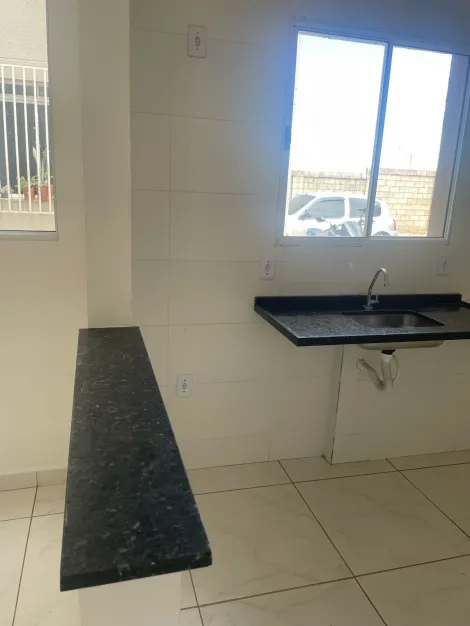 Alugar Apartamento / Padr&atilde;o em S&atilde;o Jos&eacute; do Rio Preto R$ 700,00 - Foto 5
