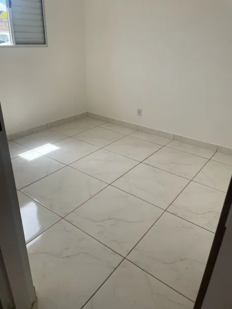 Alugar Apartamento / Padr&atilde;o em S&atilde;o Jos&eacute; do Rio Preto R$ 700,00 - Foto 7