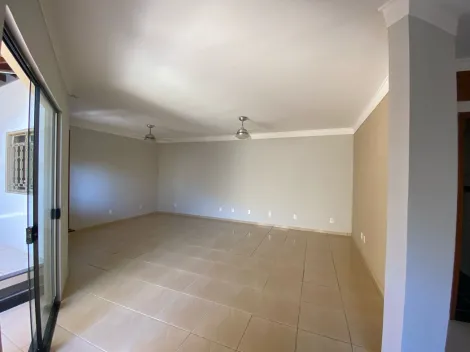 Alugar Casa / Padr&atilde;o em S&atilde;o Jos&eacute; do Rio Preto R$ 3.400,00 - Foto 9