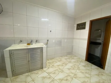 Alugar Casa / Padr&atilde;o em S&atilde;o Jos&eacute; do Rio Preto R$ 3.400,00 - Foto 18