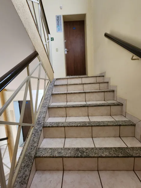 Comprar Comercial / Pr&eacute;dio Inteiro em S&atilde;o Jos&eacute; do Rio Preto R$ 940.000,00 - Foto 15