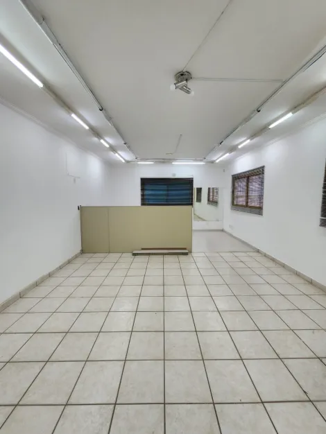 Comercial / Pr&eacute;dio Inteiro em S&atilde;o Jos&eacute; do Rio Preto 