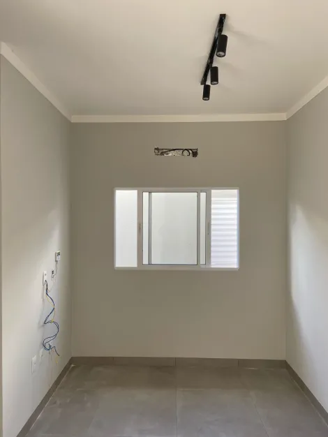 Alugar Casa / Padr&atilde;o em Bady Bassitt R$ 1.500,00 - Foto 4