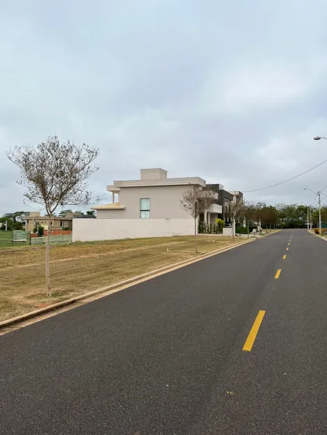 Terreno / Condom&iacute;nio em Mirassol 