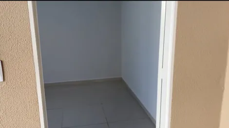 Comprar Casa / Padr&atilde;o em S&atilde;o Jos&eacute; do Rio Preto R$ 200.000,00 - Foto 2