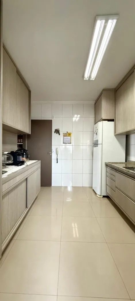 Comprar Apartamento / Padr&atilde;o em S&atilde;o Jos&eacute; do Rio Preto R$ 560.000,00 - Foto 4