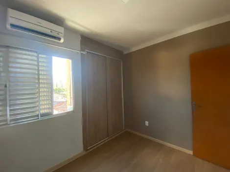 Alugar Apartamento / Padr&atilde;o em S&atilde;o Jos&eacute; do Rio Preto R$ 1.400,00 - Foto 3