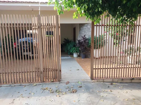 Alugar Casa / Padr&atilde;o em S&atilde;o Jos&eacute; do Rio Preto. apenas R$ 460.000,00