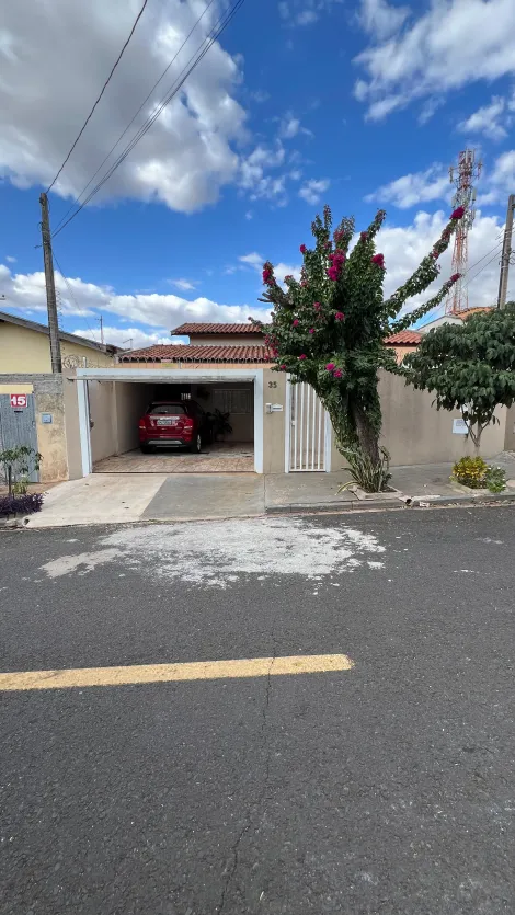 Alugar Casa / Padr&atilde;o em S&atilde;o Jos&eacute; do Rio Preto. apenas R$ 620.000,00