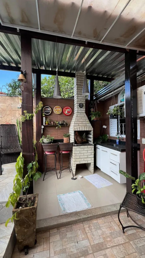 Comprar Casa / Padr&atilde;o em S&atilde;o Jos&eacute; do Rio Preto R$ 620.000,00 - Foto 4