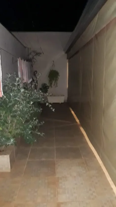 Comprar Casa / Padr&atilde;o em S&atilde;o Jos&eacute; do Rio Preto R$ 380.000,00 - Foto 4