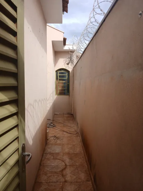 Comprar Casa / Padr&atilde;o em S&atilde;o Jos&eacute; do Rio Preto R$ 450.000,00 - Foto 16