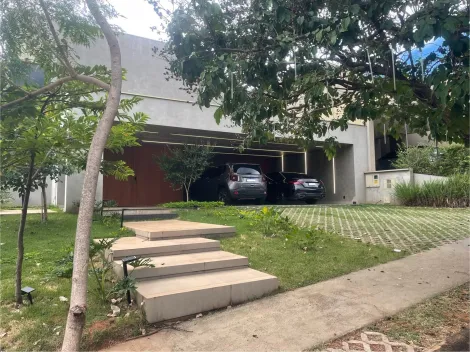 Casa / Condom&iacute;nio em S&atilde;o Jos&eacute; do Rio Preto 