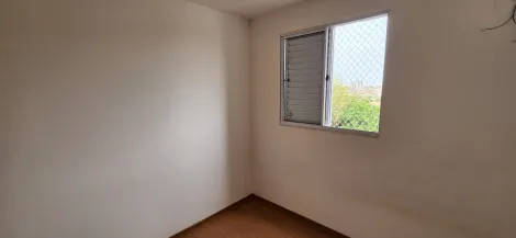 Alugar Apartamento / Padr&atilde;o em S&atilde;o Jos&eacute; do Rio Preto R$ 700,00 - Foto 6