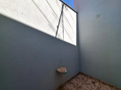 Alugar Casa / Padr&atilde;o em S&atilde;o Jos&eacute; do Rio Preto R$ 1.800,00 - Foto 4
