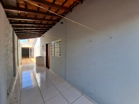 Alugar Casa / Padr&atilde;o em S&atilde;o Jos&eacute; do Rio Preto R$ 1.800,00 - Foto 11