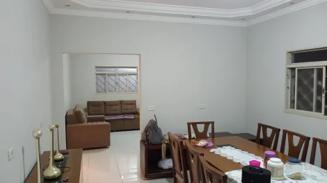 Comprar Casa / Padr&atilde;o em Mirassol R$ 340.000,00 - Foto 3