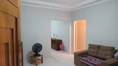 Comprar Casa / Padr&atilde;o em Mirassol R$ 340.000,00 - Foto 5