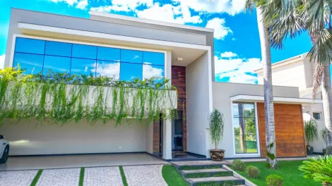 Casa / Condom&iacute;nio em S&atilde;o Jos&eacute; do Rio Preto 