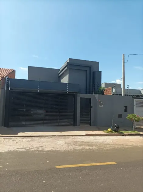Alugar Casa / Padr&atilde;o em S&atilde;o Jos&eacute; do Rio Preto. apenas R$ 550.000,00