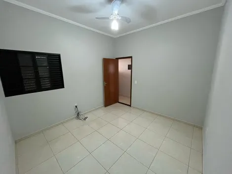 Alugar Casa / Padr&atilde;o em S&atilde;o Jos&eacute; do Rio Preto R$ 1.700,00 - Foto 5