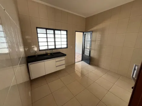 Alugar Casa / Padr&atilde;o em S&atilde;o Jos&eacute; do Rio Preto R$ 1.700,00 - Foto 2