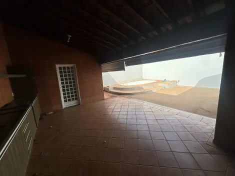 Alugar Casa / Padr&atilde;o em S&atilde;o Jos&eacute; do Rio Preto R$ 2.700,00 - Foto 9