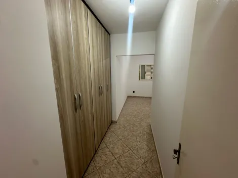 Alugar Casa / Padr&atilde;o em S&atilde;o Jos&eacute; do Rio Preto R$ 2.700,00 - Foto 17