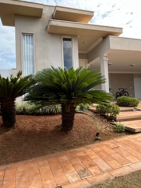 Casa / Condom&iacute;nio em Mirassol 