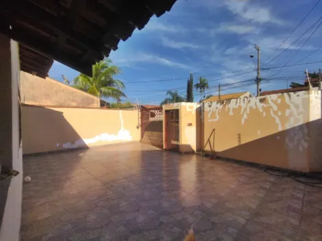 Alugar Casa / Padr&atilde;o em S&atilde;o Jos&eacute; do Rio Preto R$ 1.300,00 - Foto 2