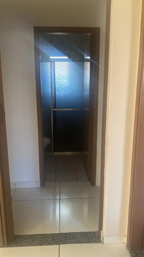Comprar Casa / Padr&atilde;o em S&atilde;o Jos&eacute; do Rio Preto R$ 450.000,00 - Foto 14