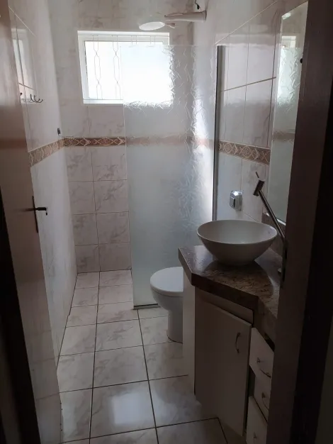 Alugar Casa / Padr&atilde;o em S&atilde;o Jos&eacute; do Rio Preto R$ 1.900,00 - Foto 6
