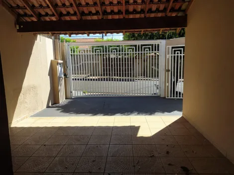 Alugar Casa / Padr&atilde;o em S&atilde;o Jos&eacute; do Rio Preto R$ 1.900,00 - Foto 4