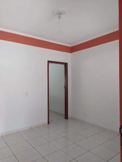 Alugar Casa / Padr&atilde;o em S&atilde;o Jos&eacute; do Rio Preto R$ 1.900,00 - Foto 14