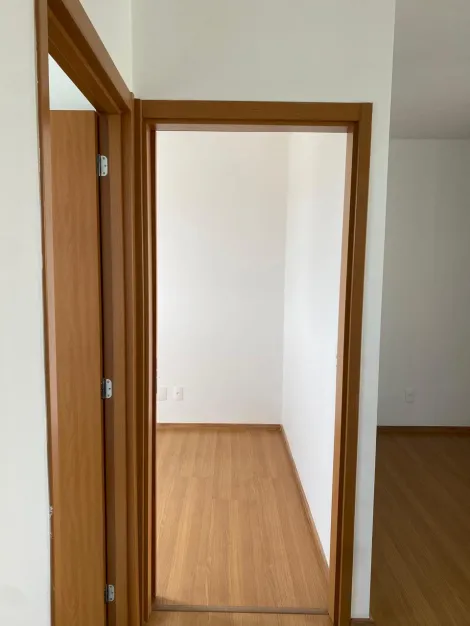 Comprar Apartamento / Padr&atilde;o em S&atilde;o Jos&eacute; do Rio Preto R$ 200.000,00 - Foto 7