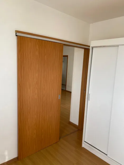 Comprar Apartamento / Padr&atilde;o em S&atilde;o Jos&eacute; do Rio Preto R$ 200.000,00 - Foto 10