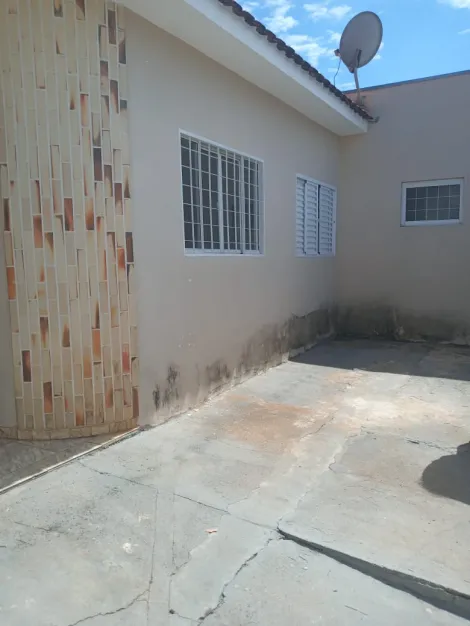 Alugar Casa / Padr&atilde;o em S&atilde;o Jos&eacute; do Rio Preto. apenas R$ 300.000,00