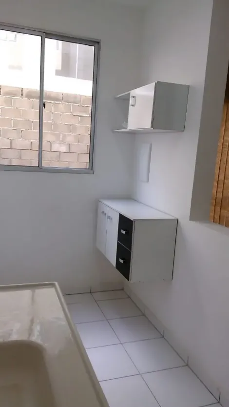 Comprar Apartamento / Padr&atilde;o em S&atilde;o Jos&eacute; do Rio Preto R$ 200.000,00 - Foto 4