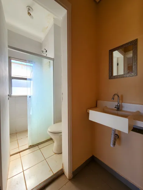 Alugar Apartamento / Padr&atilde;o em S&atilde;o Jos&eacute; do Rio Preto R$ 900,00 - Foto 7