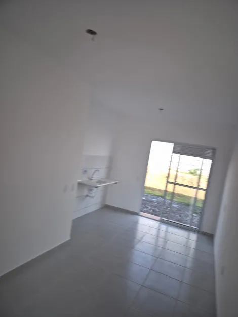Alugar Casa / Condom&iacute;nio em Bady Bassitt. apenas R$ 229.000,00