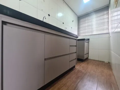 Alugar Apartamento / Padr&atilde;o em S&atilde;o Jos&eacute; do Rio Preto R$ 800,00 - Foto 6