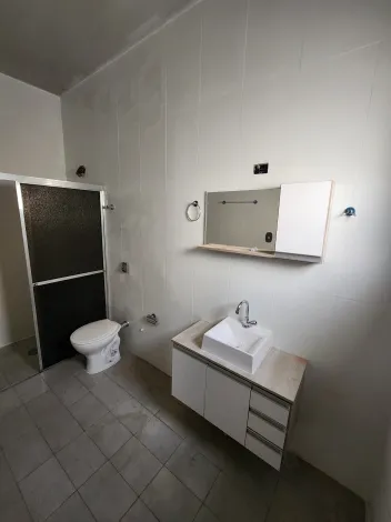 Alugar Casa / Padr&atilde;o em S&atilde;o Jos&eacute; do Rio Preto R$ 2.500,00 - Foto 12