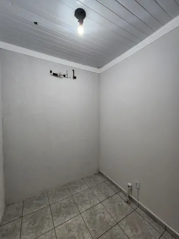 Alugar Comercial / Sala em S&atilde;o Jos&eacute; do Rio Preto R$ 1.000,00 - Foto 2