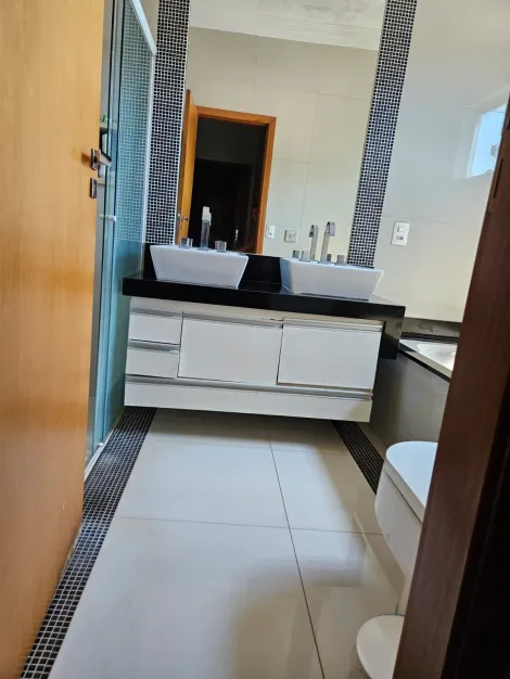 Comprar Casa / Condom&iacute;nio em S&atilde;o Jos&eacute; do Rio Preto R$ 1.490.000,00 - Foto 19