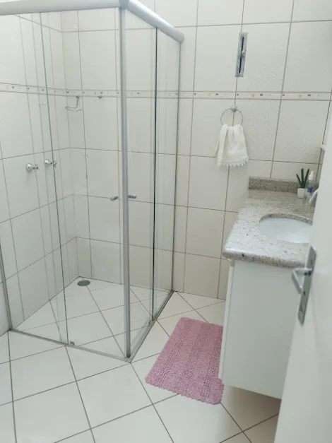 Comprar Casa / Padr&atilde;o em S&atilde;o Jos&eacute; do Rio Preto R$ 650.000,00 - Foto 14